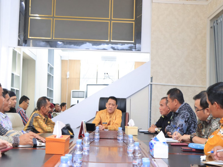 PJ Bupati Hambali Pimpin Rapat OPD Terkait Akan Dievaluasi 65 Pj Kepala Desa Di Kampar