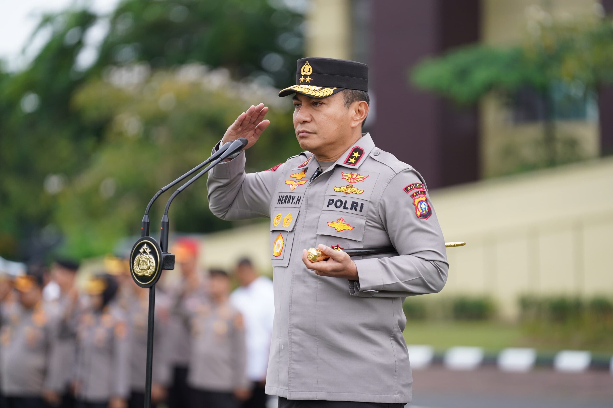 Kapolda Riau Turut Berduka Cita Atas Tragedi Ojol di Jakarta
