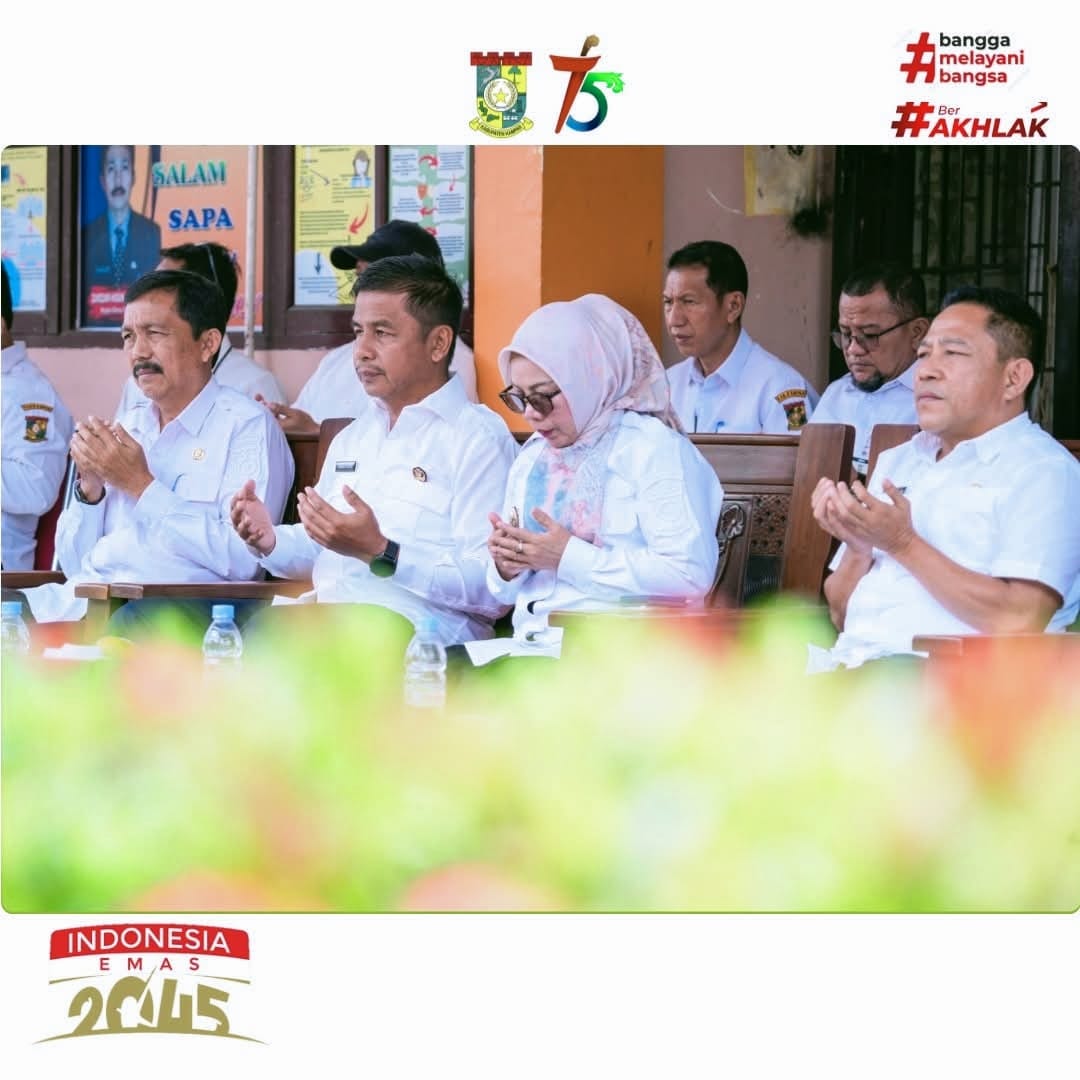 Bupati dan Wakil Bupati Kampar Serahkan Bantuan Alat Bantu untuk Penyandang Disabilitas