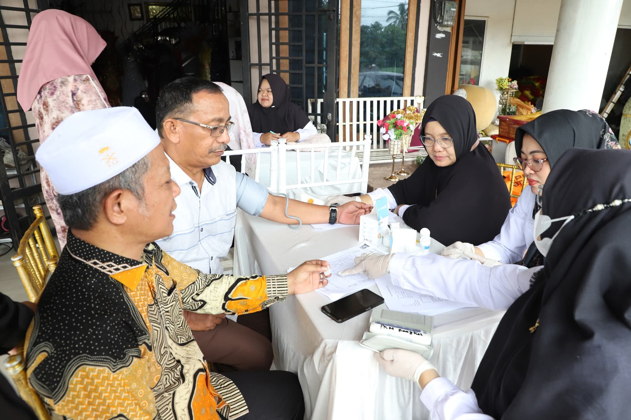 Dinkes Kampar Jemput Bola, Layanan Cek Kesehatan Gratis Sasar Komunitas Adat LPP BAIK