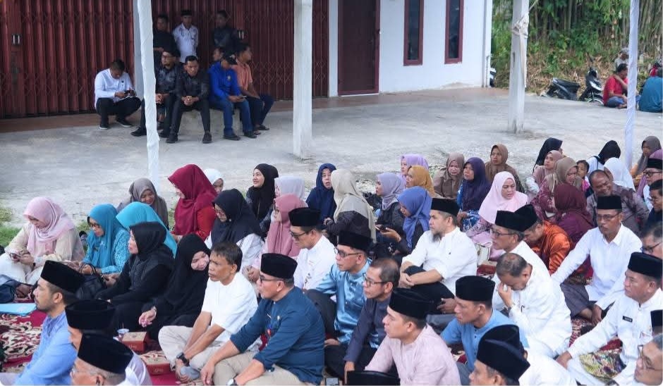 Kadisdikpora Kampar Hadiri Festival Lomang Ayo Onam ke-II, Dukung Pelestarian Budaya dan Edukasi Generasi Muda Kadisdikpora Kampar Hadiri Festival Lomang Ayo Onam ke-II, Dukung Pelestarian Budaya dan Edukasi Generasi Muda