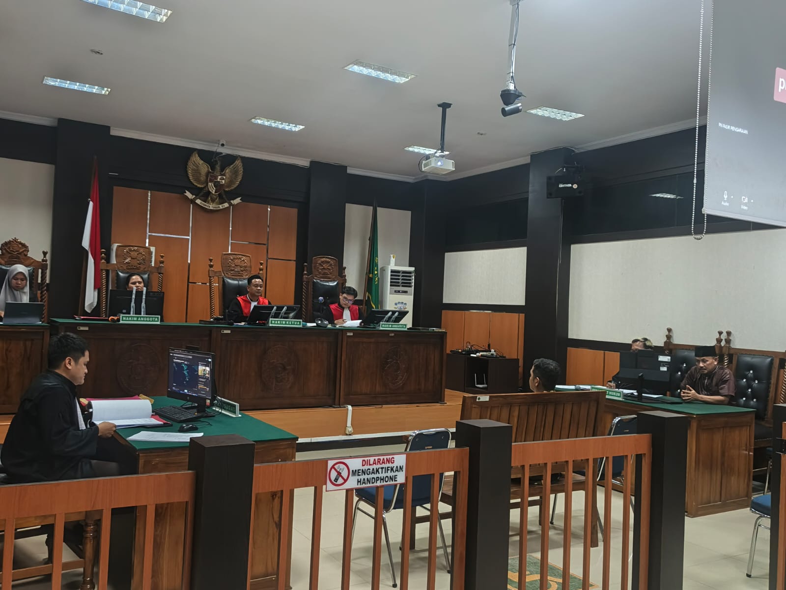 Masuk Tahap Tuntutan, Terdakwa SR dalam Perkara Mobil Xenia Dituntut 7 Bulan Masuk Tahap Tuntutan, Terdakwa SR dalam Perkara Mobil Xenia Dituntut 7 Bulan